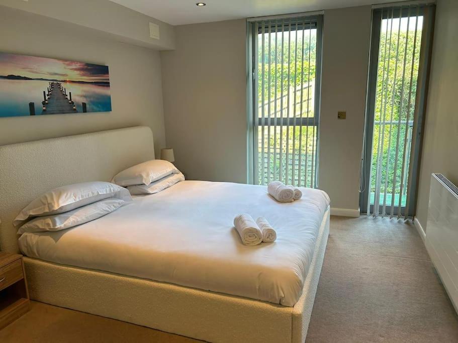 Modern Apartment, Fistral Beach New Quay Kültér fotó