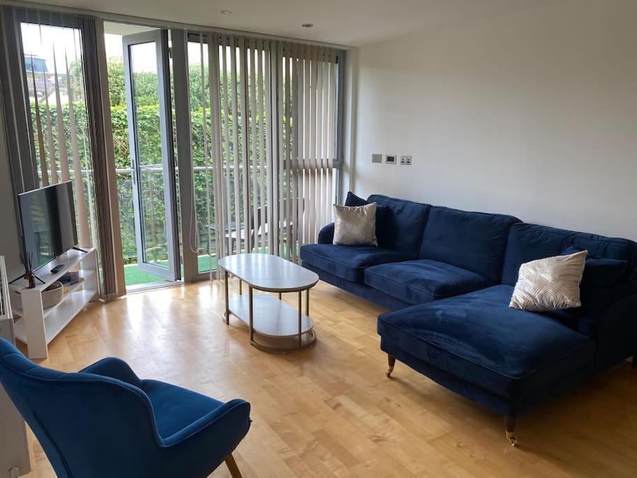 Modern Apartment, Fistral Beach New Quay Kültér fotó